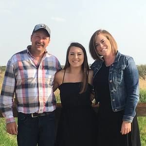 Meet your Posher, Victoria